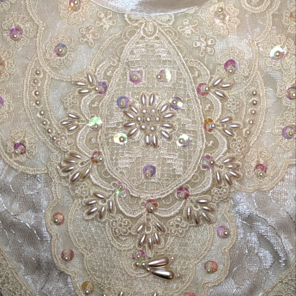 3/$30 80s Dae Suk M Beaded Lace Back Button Prairie Blouse - Picture 12 of 13